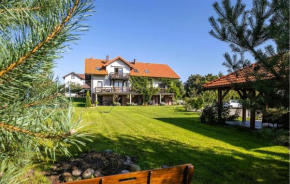 Lovely Apartment In Chlapowo With Wifi